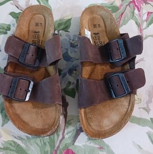 NAOT Women's Slide Sandal Brow,  size 35, good condition.
